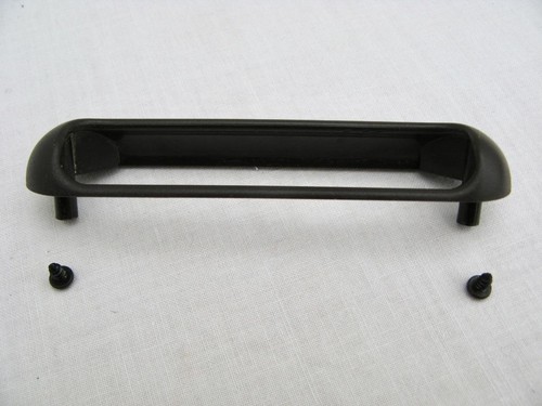 Front door handle for hostess - front,