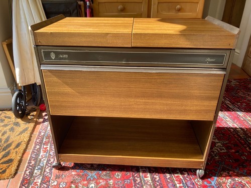 Echo hostess royal - hostess, heated